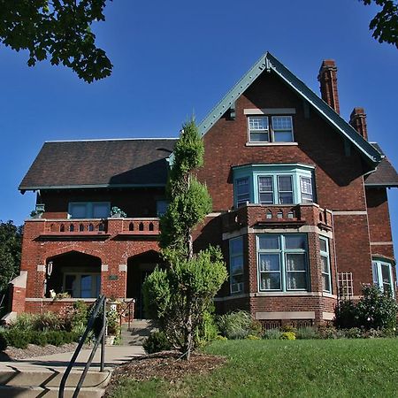 The Brumder Mansionミルウォーキー エクステリア 写真