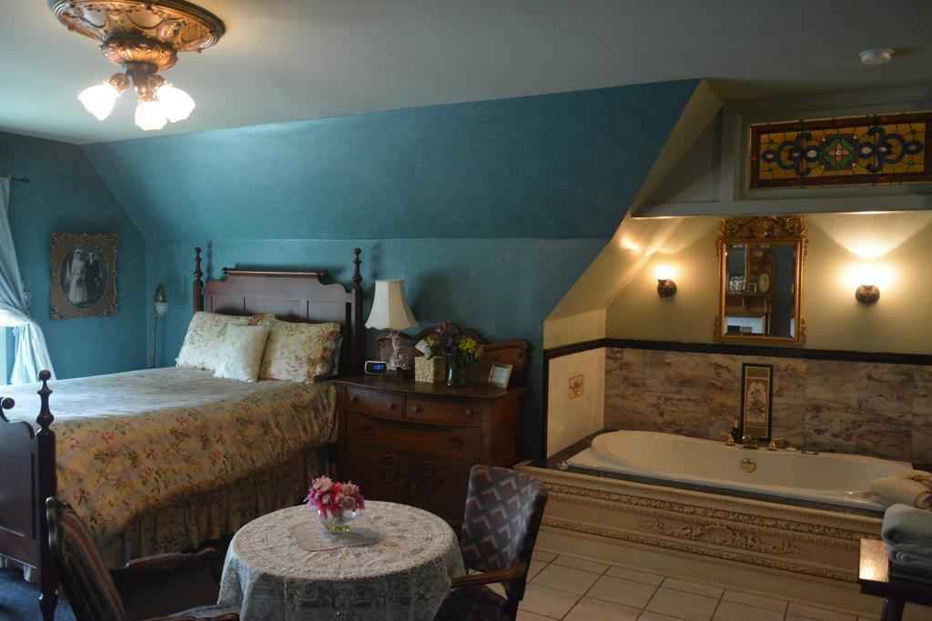 The Brumder Mansionミルウォーキー 部屋 写真
